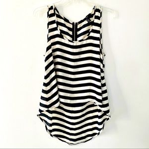 Forever 21 Women’s Sleeveless Tunic Sz Small Black White Striped Blouse Top